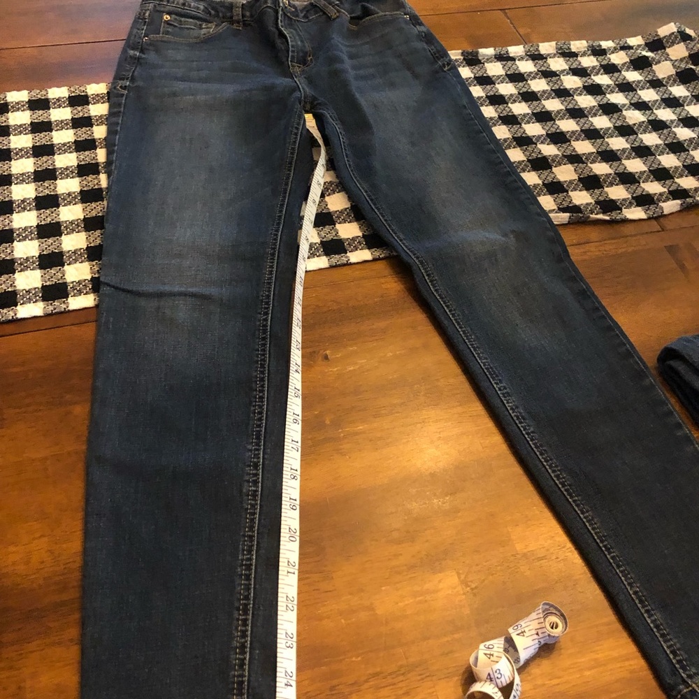 Good used cond Kensie knockout skinny size 8
